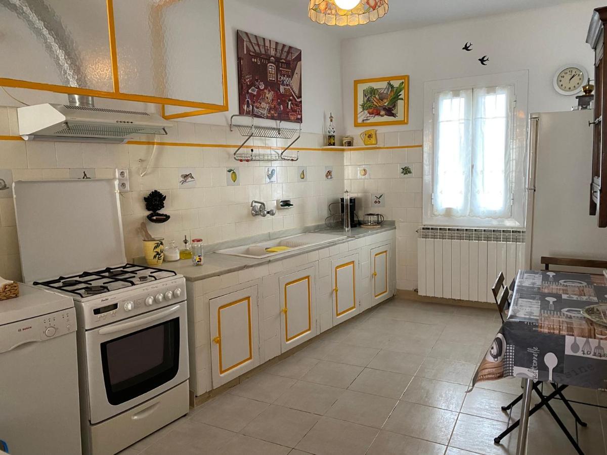 Chez Hélène, Pour 4 Personnes Chiens Bienvenus-perros Bienvenidos *